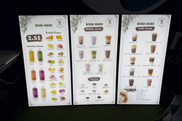 Slim lighbox made by Capital Arts