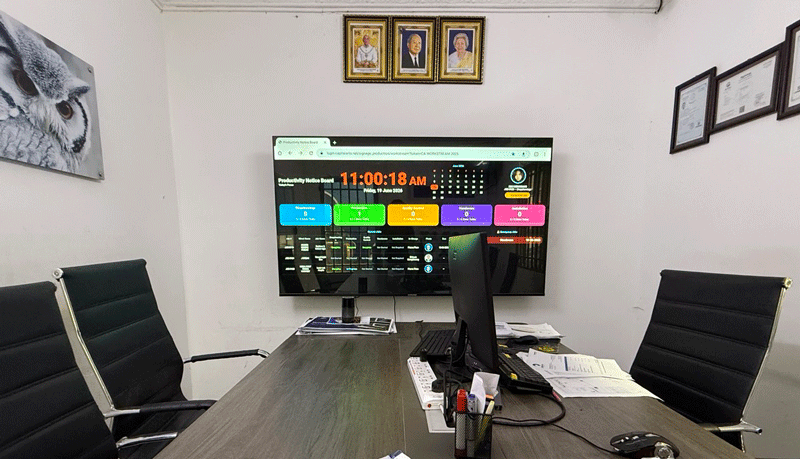 Meeting room project display screen by Capital Arts Cambodia